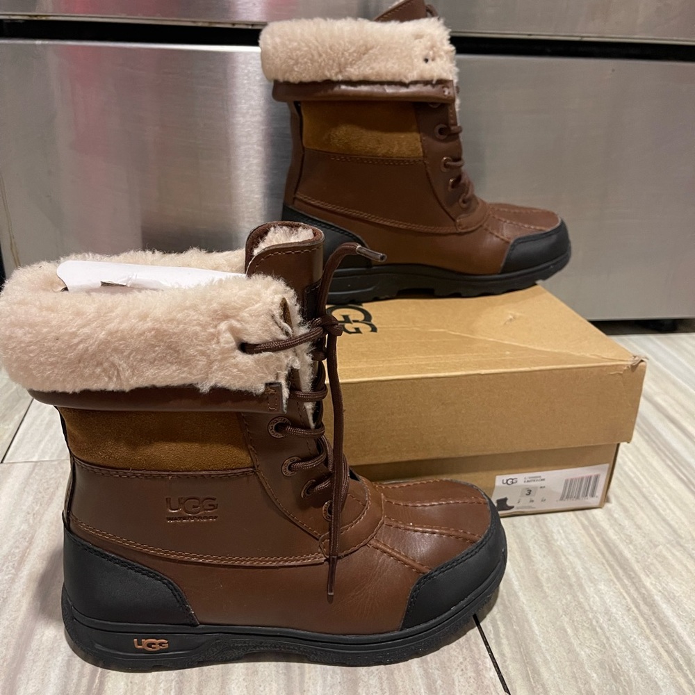 UGG Adirondack Boots